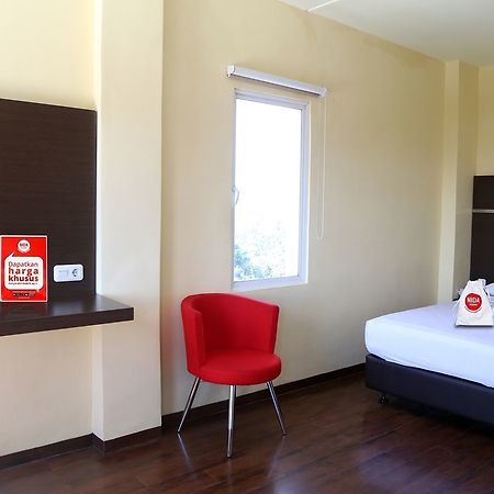 Nida Rooms Makassar Town Square Buitenkant foto