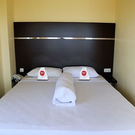 Nida Rooms Makassar Town Square Buitenkant foto