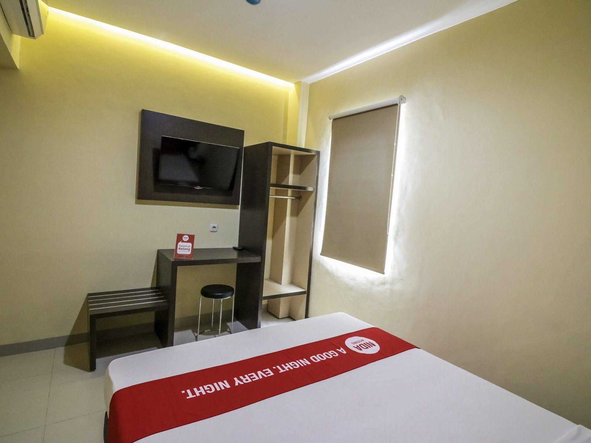 Nida Rooms Makassar Town Square Buitenkant foto